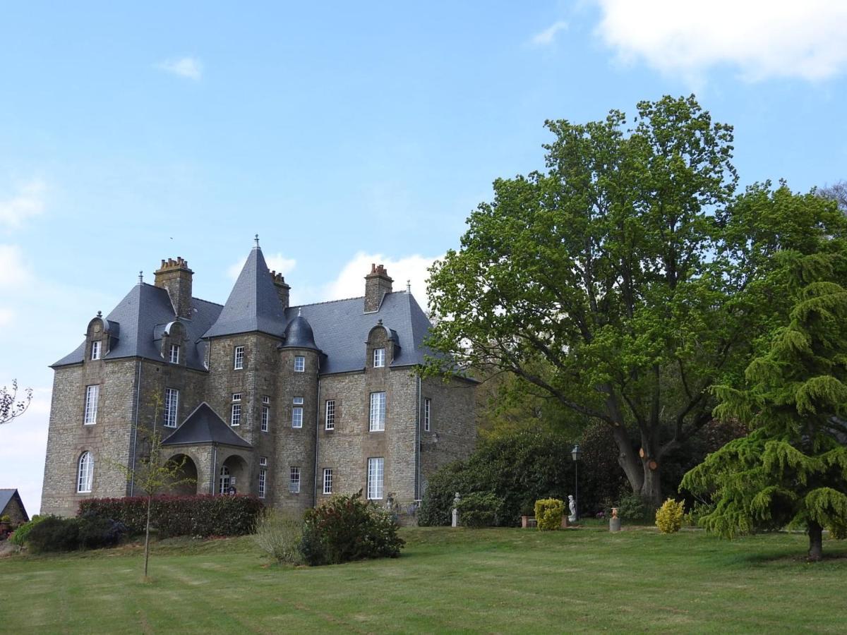 ชาโต เดอ มงโบรล Villa Fleurigne ภายนอก รูปภาพ