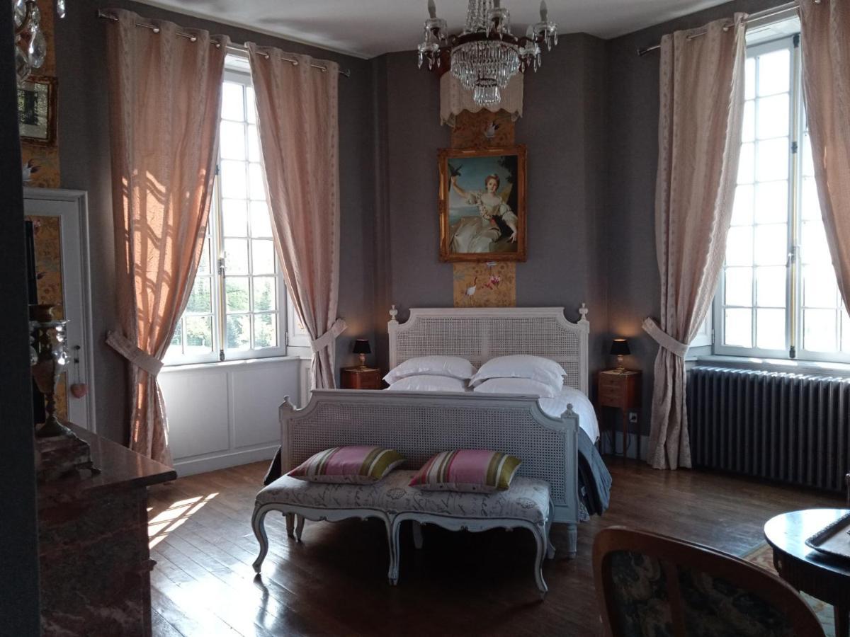 ชาโต เดอ มงโบรล Villa Fleurigne ภายนอก รูปภาพ